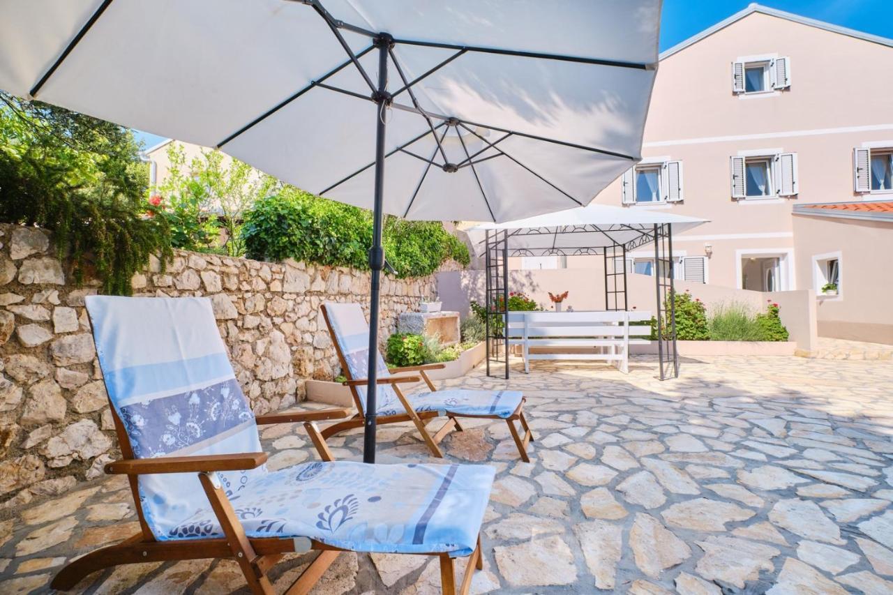 Country House Cunski Екстер'єр фото